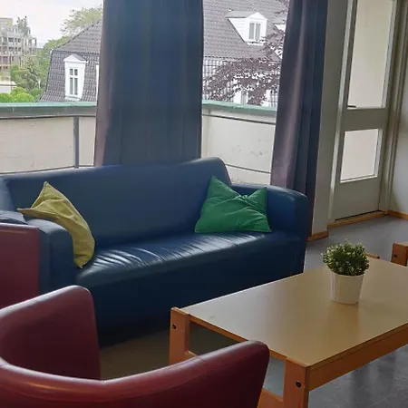 Hostel Solborg Folkehogskole *