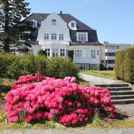 Hostel Solborg Folkehogskole