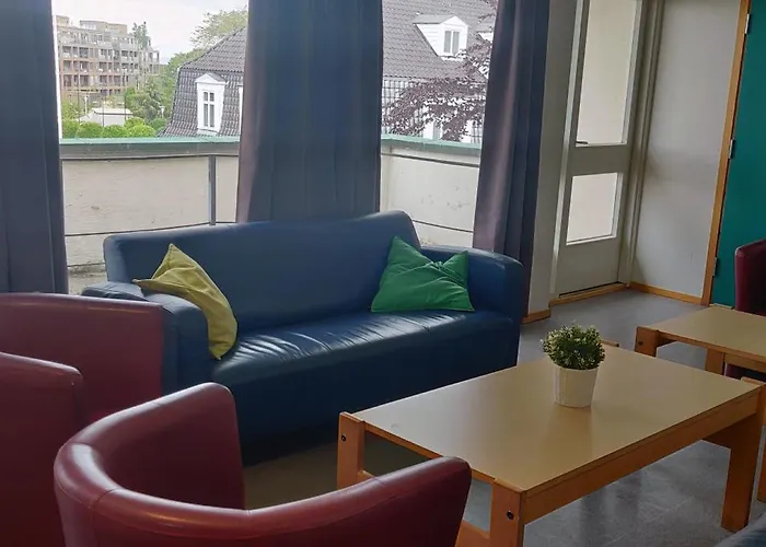 Hostel Solborg Folkehogskole *