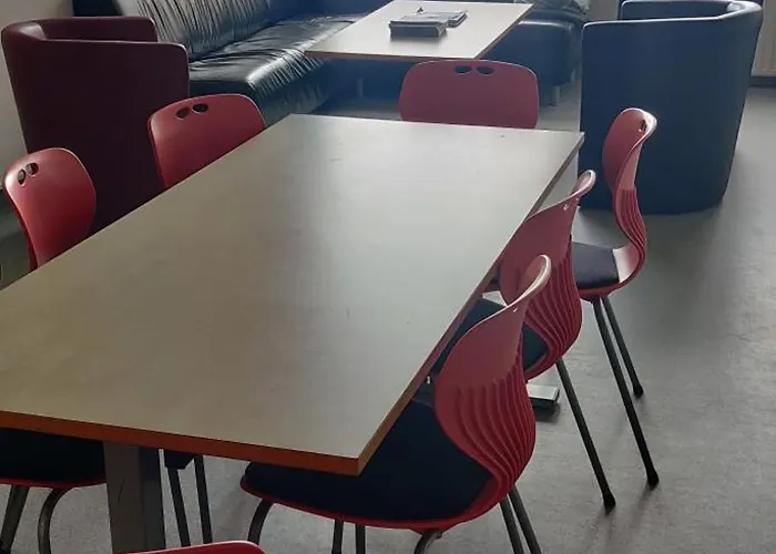 Solborg Folkehogskole 호스텔 *